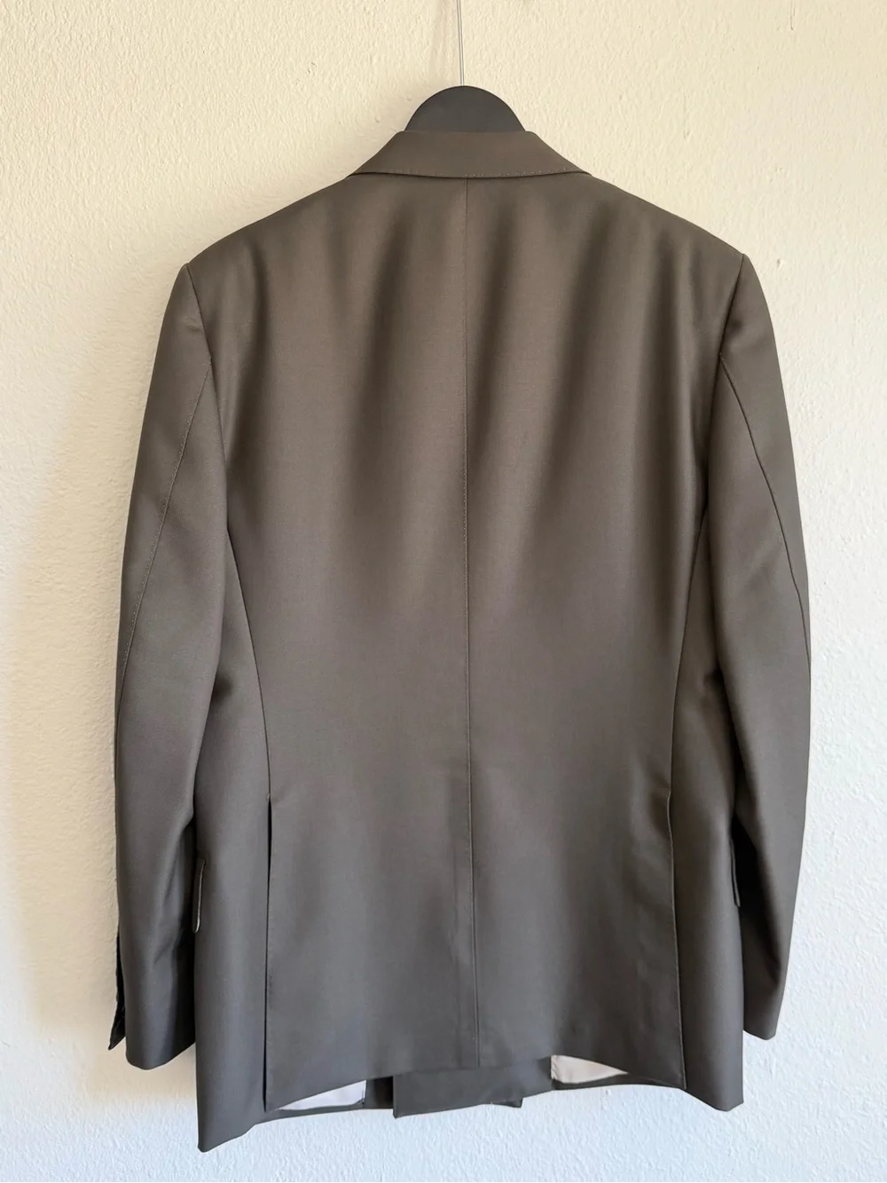 Suitsupply Double-Breasted Dark Green Wool “Milano” Suit.